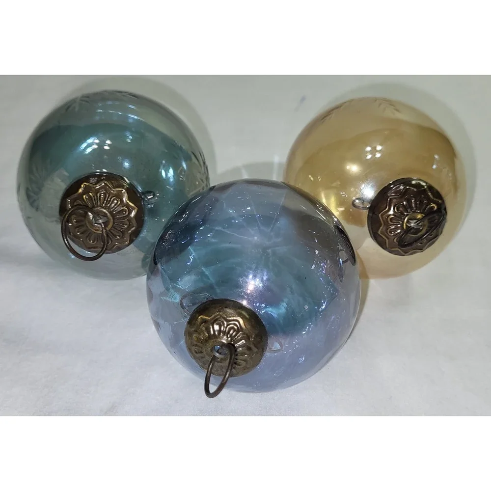 Vintage Hand‑Blown Glass Christmas Ornaments Etched Snowflake German/Czech MCM